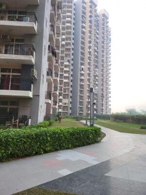 3 BHK Flat in Sector 120, Noida