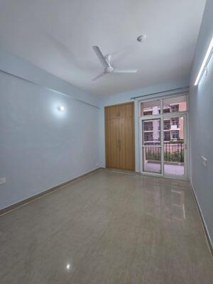 3 BHK Flat in Sector 120, Noida