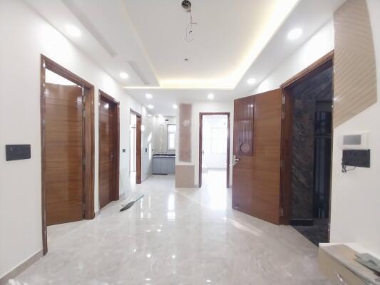 3 BHK Builder Floor in Sector 24 Rohini, Delhi