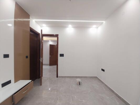 3 BHK Builder Floor in Sector 24 Rohini, Delhi