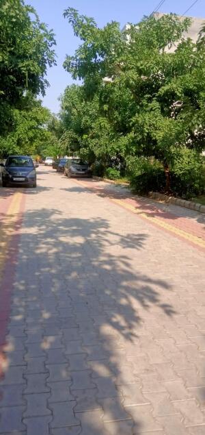 Residential land / Plot in Suncity, Gurgaon