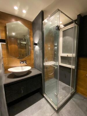 4 BHK Builder Floor in Kailash Colony, Delhi