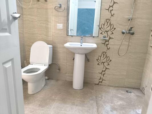 3 BHK Flat in Sector 45, Noida
