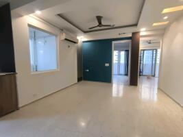 3 BHK Flat in Sector 45, Noida