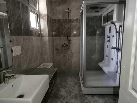 3 BHK Flat in Sector 45, Noida