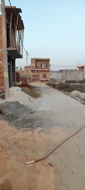 Residential land / Plot in Dadri, Greater Noida