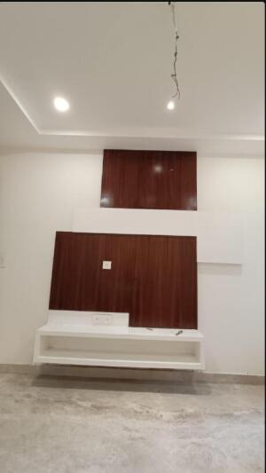 3 BHK Builder Floor in Ashok Vihar, Delhi