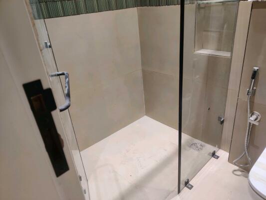 3 BHK Builder Floor in Jagriti Enclave, Delhi