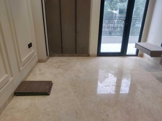3 BHK Builder Floor in Jagriti Enclave, Delhi