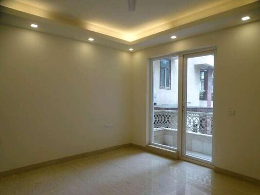 3 BHK Builder Floor in Safdarjung Enclave, Delhi