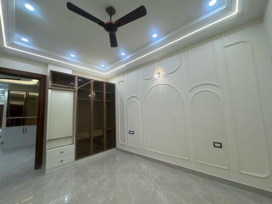 3 BHK Builder Floor in Gyan Khand 2, Ghaziabad