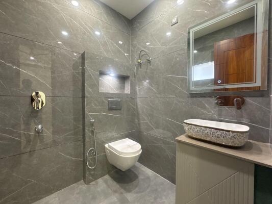 3 BHK Builder Floor in Gyan Khand 2, Ghaziabad
