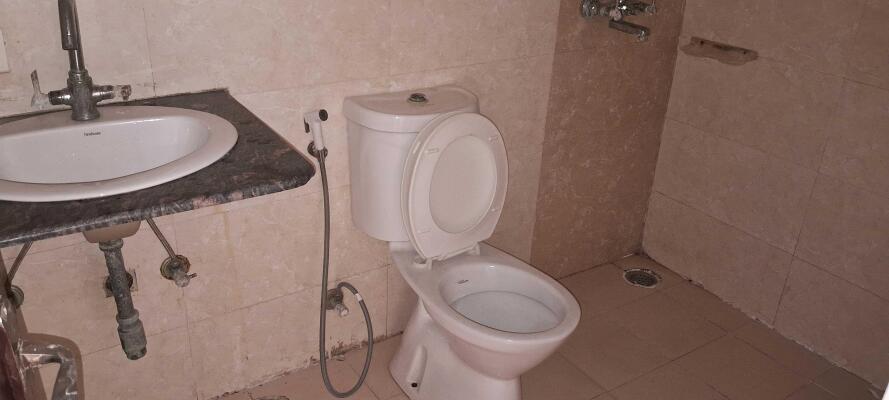 3 BHK Flat in Sector 76, Noida