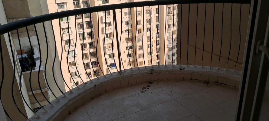 3 BHK Flat in Sector 76, Noida