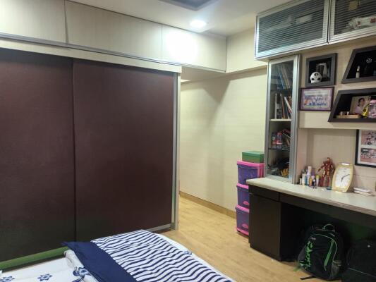 4 BHK Flat in Wadala, Mumbai