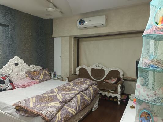 4 BHK Flat in Wadala, Mumbai