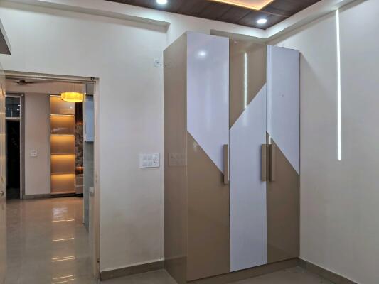 3 BHK Builder Floor in Shakti Khand 4, Ghaziabad