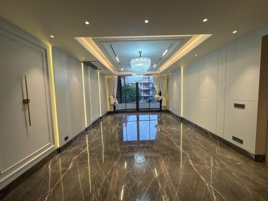 4 BHK Builder Floor in DLF Phase 1, Gurgaon