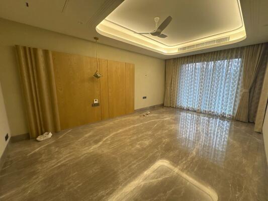 4 BHK Builder Floor in DLF Phase 1, Gurgaon