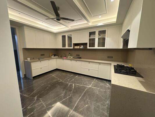 4 BHK Builder Floor in DLF Phase 1, Gurgaon