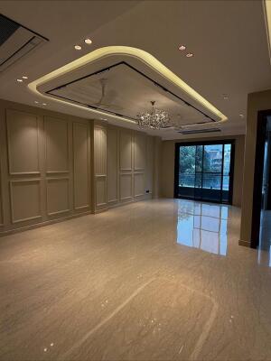 4 BHK Builder Floor in Kailash Colony, Delhi