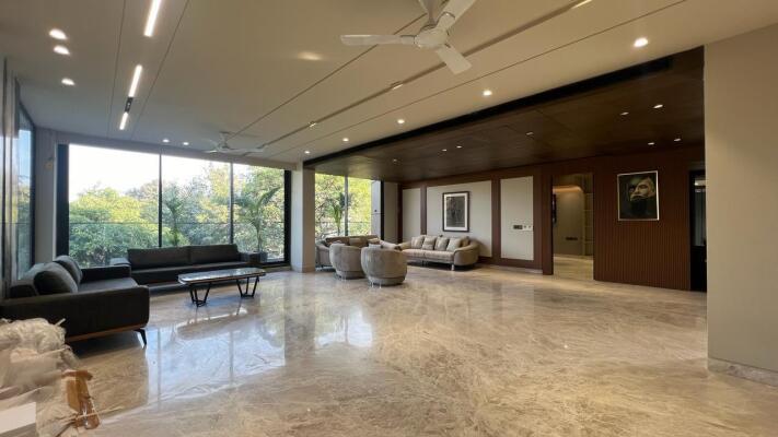 7 Bedroom House in Sector 33, Gurgaon