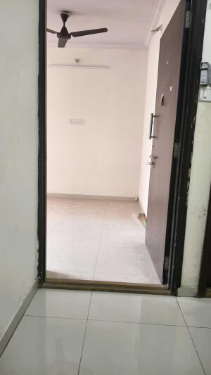 2 BHK Flat in Anand Nagar, Thane