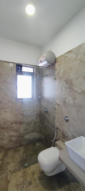 3 BHK Flat in Santacruz West, Mumbai