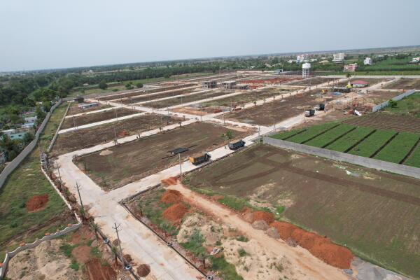 Residential land / Plot in Pedaparimi, Guntur
