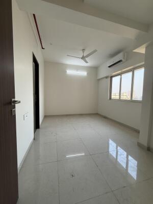 3 BHK Flat in Malad East, Mumbai