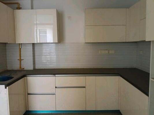 3 BHK Flat in Sector 78, Noida