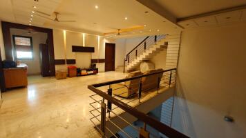 4 BHK Builder Floor in DLF Phase 1, Gurgaon