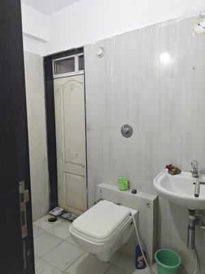 2 BHK Flat in Waghbil, Thane West