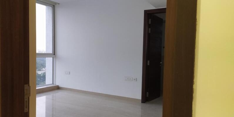 4 BHK Flat in Kalyani Nagar, Pune