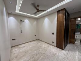 2 BHK Builder Floor in Lajpat Nagar, Delhi
