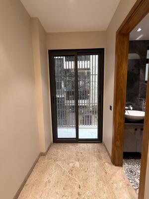 2 BHK Builder Floor in Lajpat Nagar, Delhi