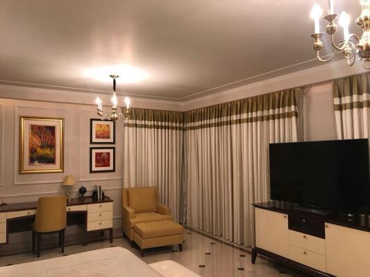 2 BHK Flat in Sector 48, Gurgaon