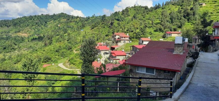 1 BHK Flat in Mukteshwar, Nainital