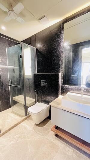 4 BHK Builder Floor in Green Park Extension, Delhi