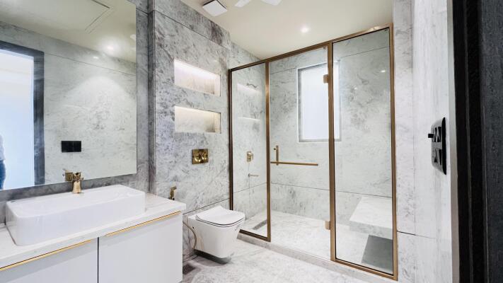 4 BHK Builder Floor in Green Park Extension, Delhi