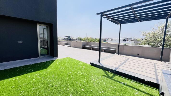 4 BHK Builder Floor in Green Park Extension, Delhi