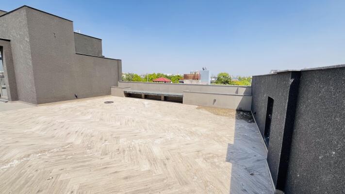 4 BHK Builder Floor in Green Park Extension, Delhi