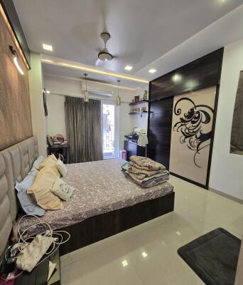 3 BHK Flat in Manpada, Thane