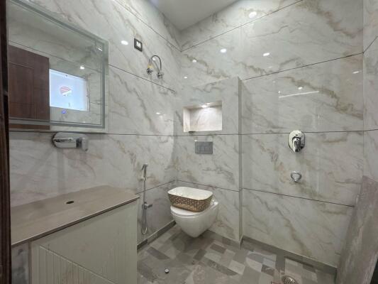 3 BHK Builder Floor in Gyan Khand 2, Ghaziabad