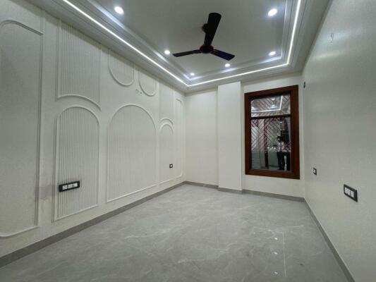 3 BHK Builder Floor in Gyan Khand 2, Ghaziabad