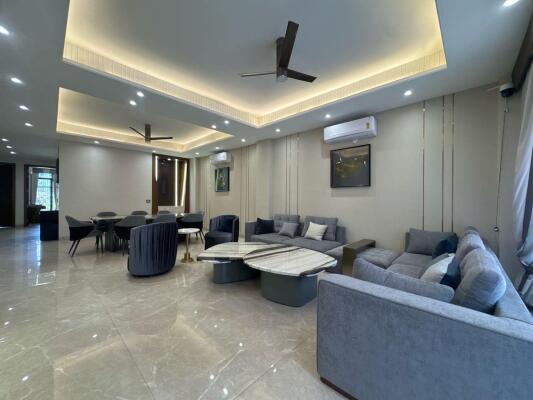 4 BHK Builder Floor in Gyan Khand 2, Ghaziabad