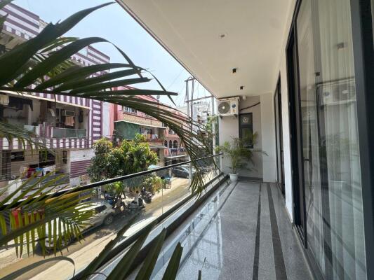 4 BHK Builder Floor in Gyan Khand 2, Ghaziabad