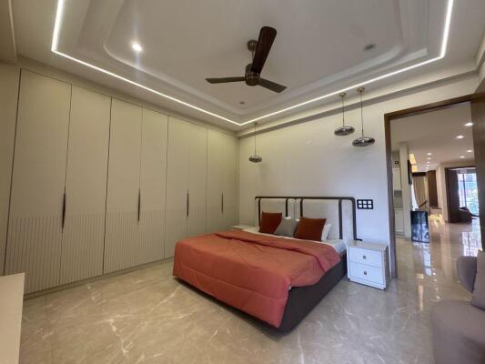 4 BHK Builder Floor in Gyan Khand 2, Ghaziabad
