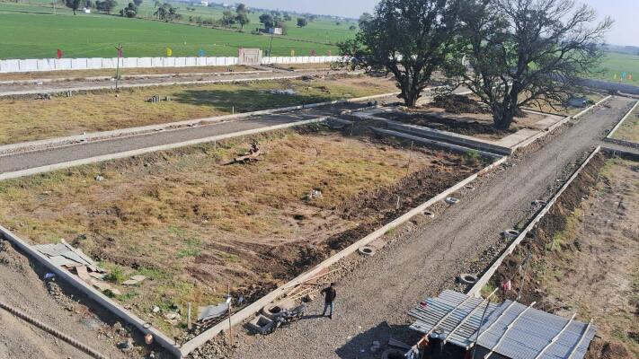 Residential land / Plot in Manglia , Indore
