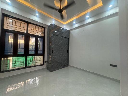 3 BHK Builder Floor in Gyan Khand 1, Ghaziabad